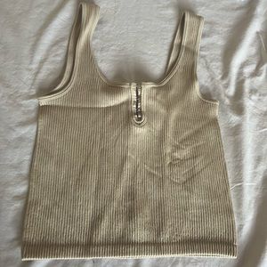 Forever 21 Ribbed Buttoned Cropped Tank Top